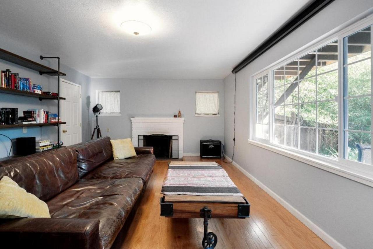 Landmark North Apartment